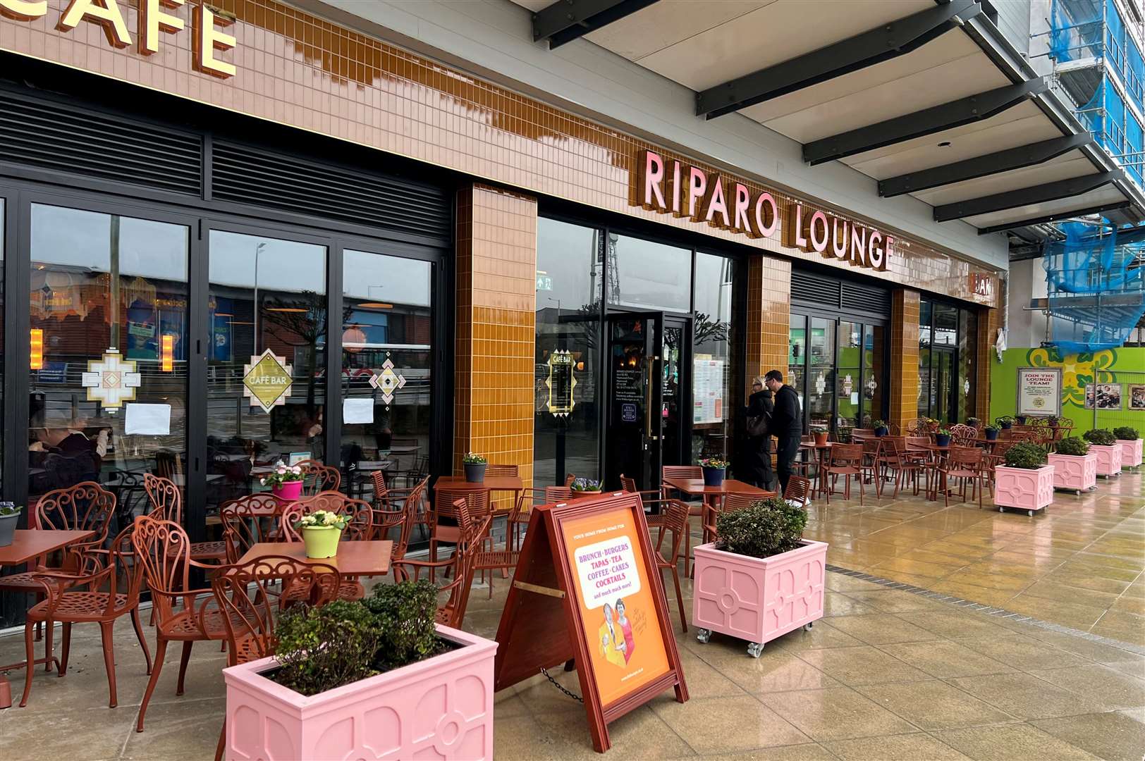 The Riparo Lounge is one of the Loungers groups Kent restaurants