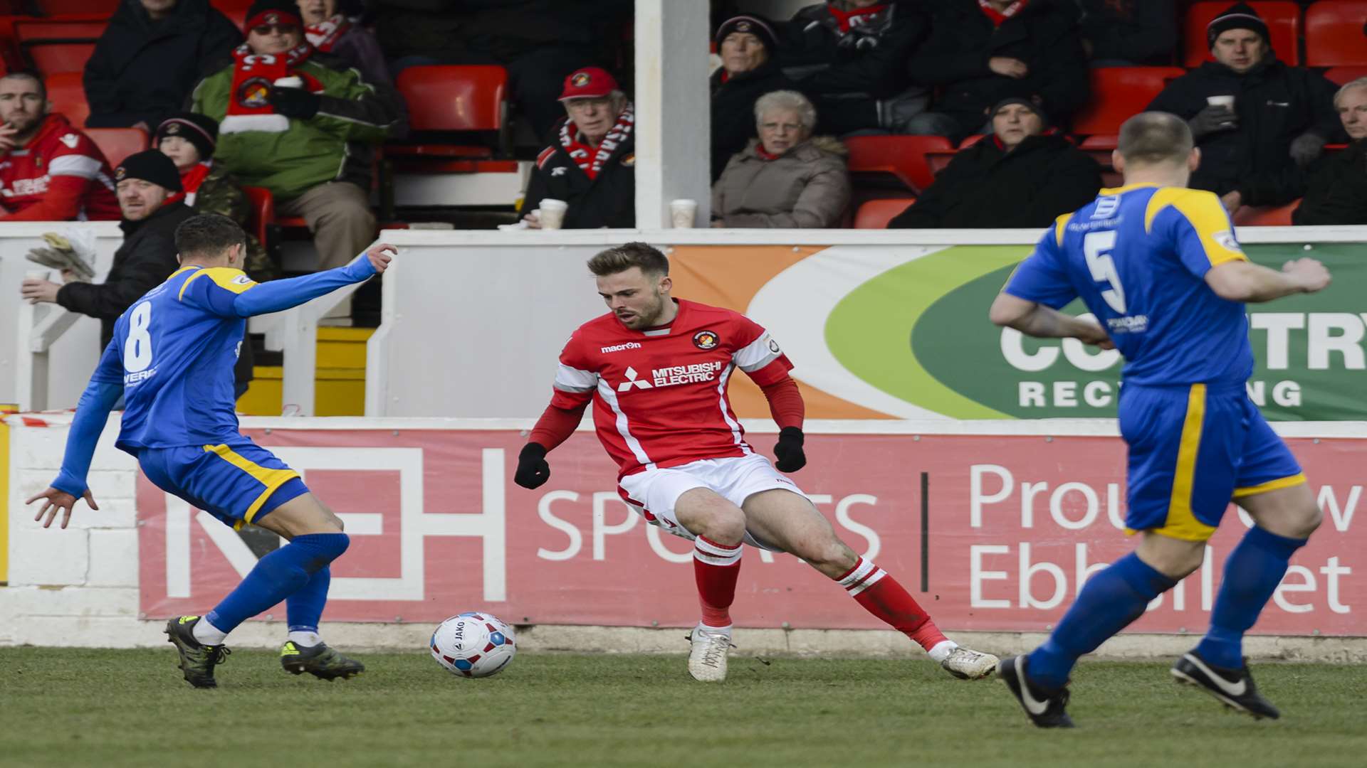 Matt Godden and Ebbsfleet couldn't score against Hayes & Yeading Picture: Andy Payton