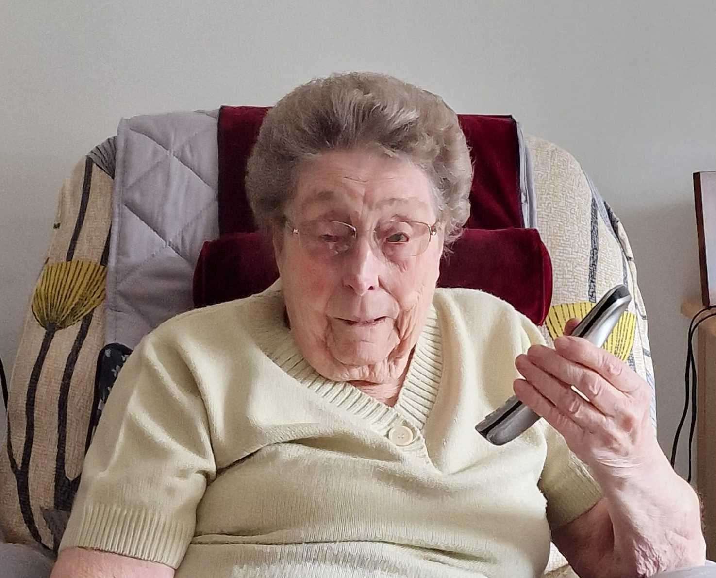 Sheila Plank has been without a landline for six weeks. Picture: John Plank