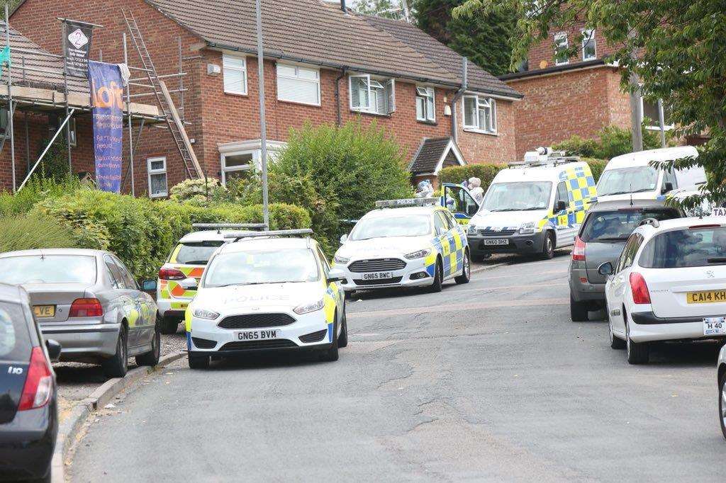 Several cars were at the suspected murder scene. Picture: UK News in Pictures