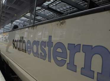Southeastern Railway tweeted about the fallen tree. Stock image