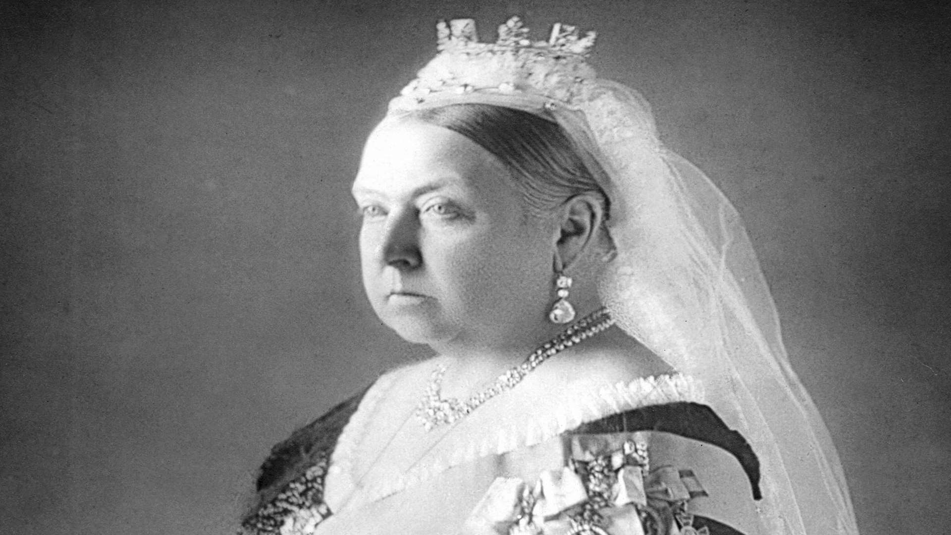 Queen Victoria is thought to have skated on the frozen lake at Eastwell Manor