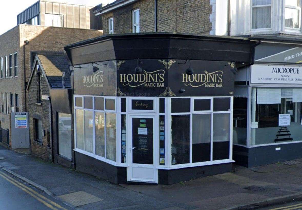 Houdini's Magic Bar in Broadstairs High Street