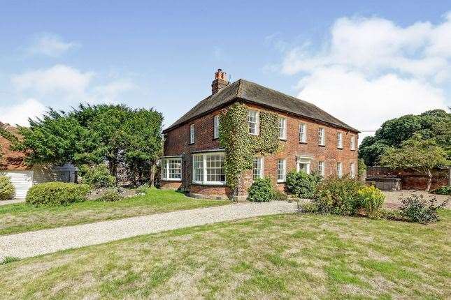 Six-bed house in Brent Hill, Faversham. Picture: Zoopla / Connells