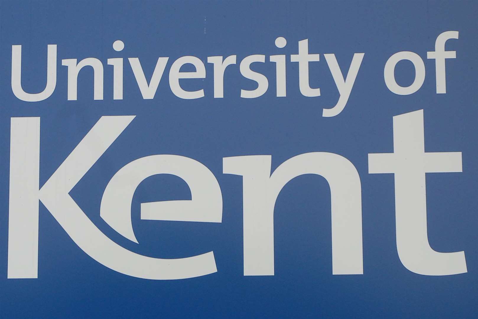 Canterbury . University of Kent signs. picture by Barry Duffield (3102161)