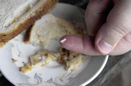 Jaedan Wintersong is said to have discovered glass in a loaf he bought at Tesco