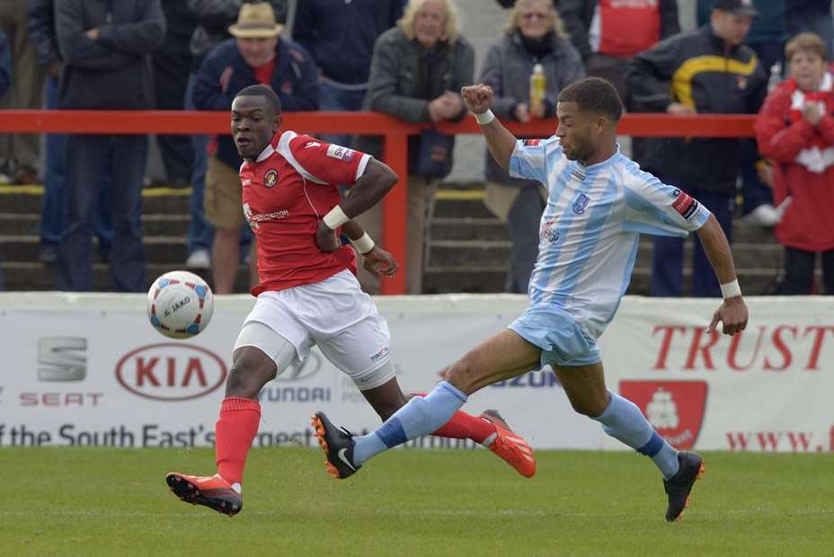Ebbsfleet winger Anthony Cook gets his cross in (Pic: Andy Payton)