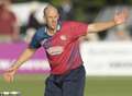Tredwell considered quitting Kent before agreeing new deal