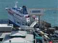 Port delays chaos - understaffing at French border controls 
