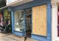 Thieves raid high street jewellery shop