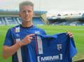Gills sign young defender