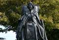 Statue of The Queen vandalised