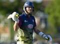 Kent withstand Gayle fireworks