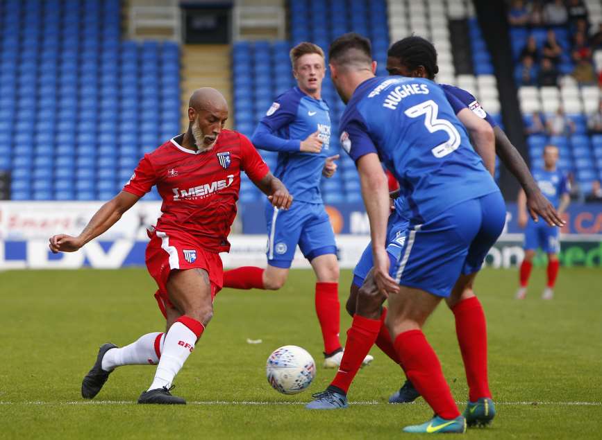 Josh Parker charging forward for Gills Picture: Andy Jones