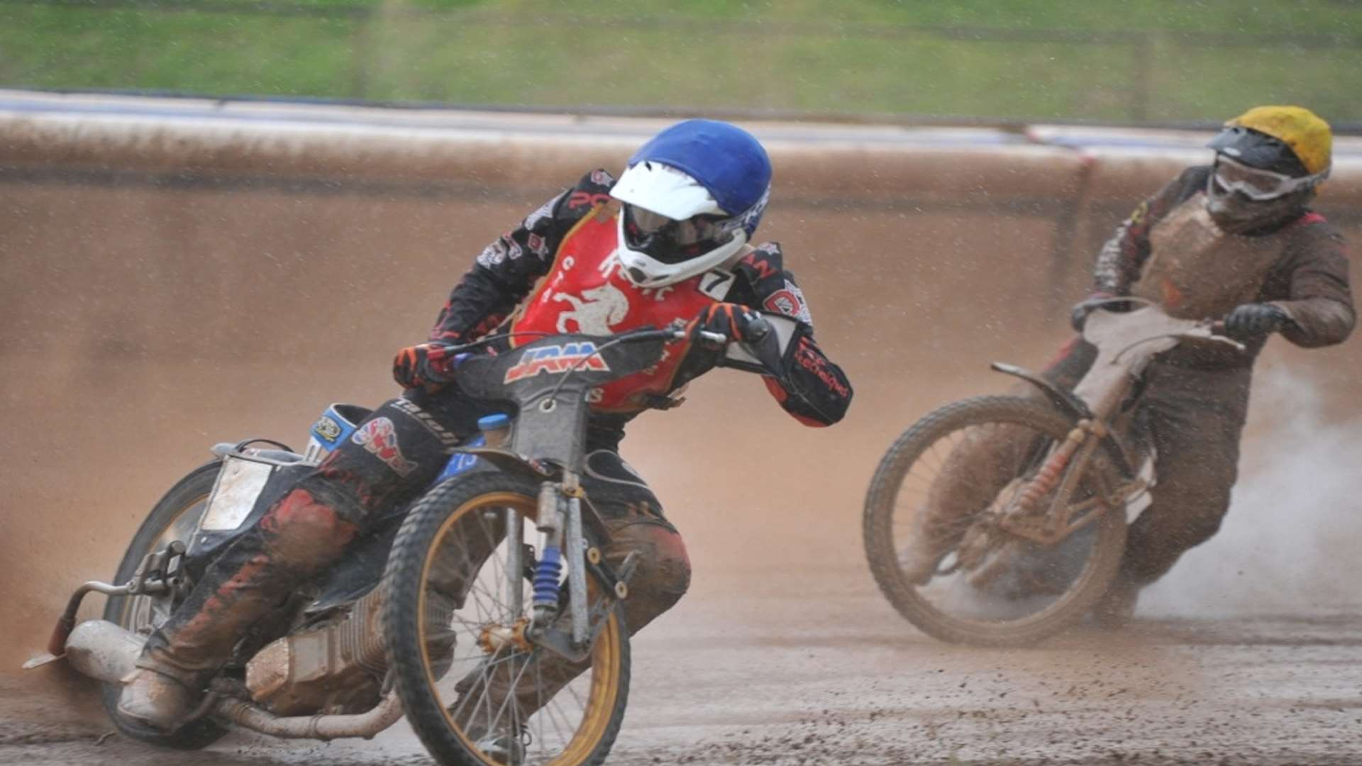 Danny Ayres leads for Kent Kings but their National Trophy tie against Leicester was abandoned Picture: Elizabeth Leslie