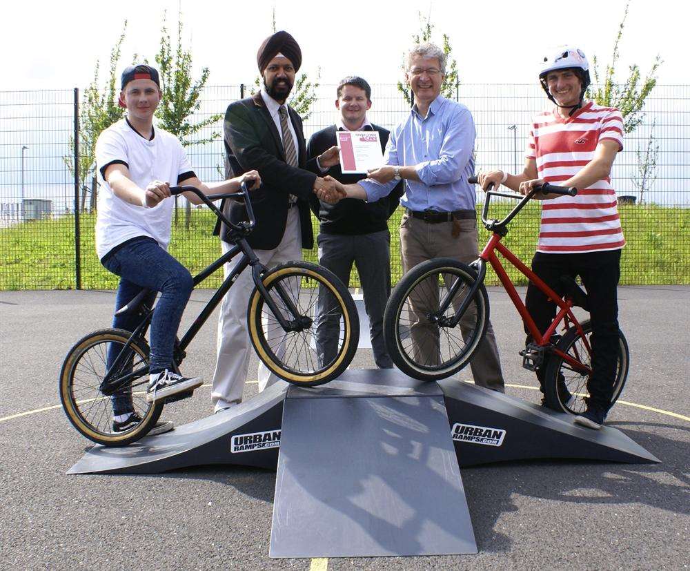 Jack Brown, Cllr Tanmanjeet Singh Dhesi, Shane Robinson, Laurence Tricker and Will French stand by the Cyclopark's new skate equipment.