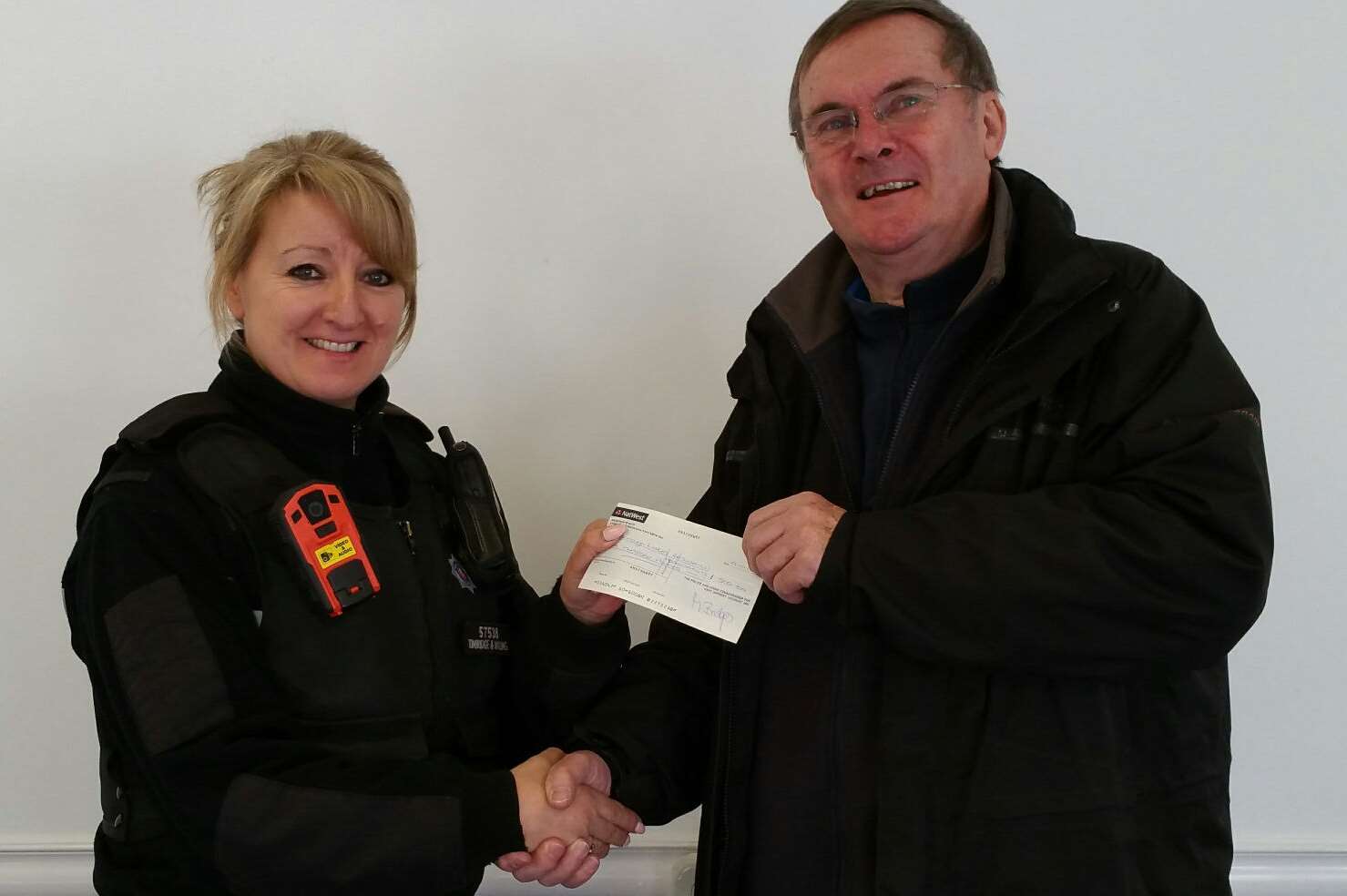 Community Support Officer Kim Lidbury with Robin Dod
