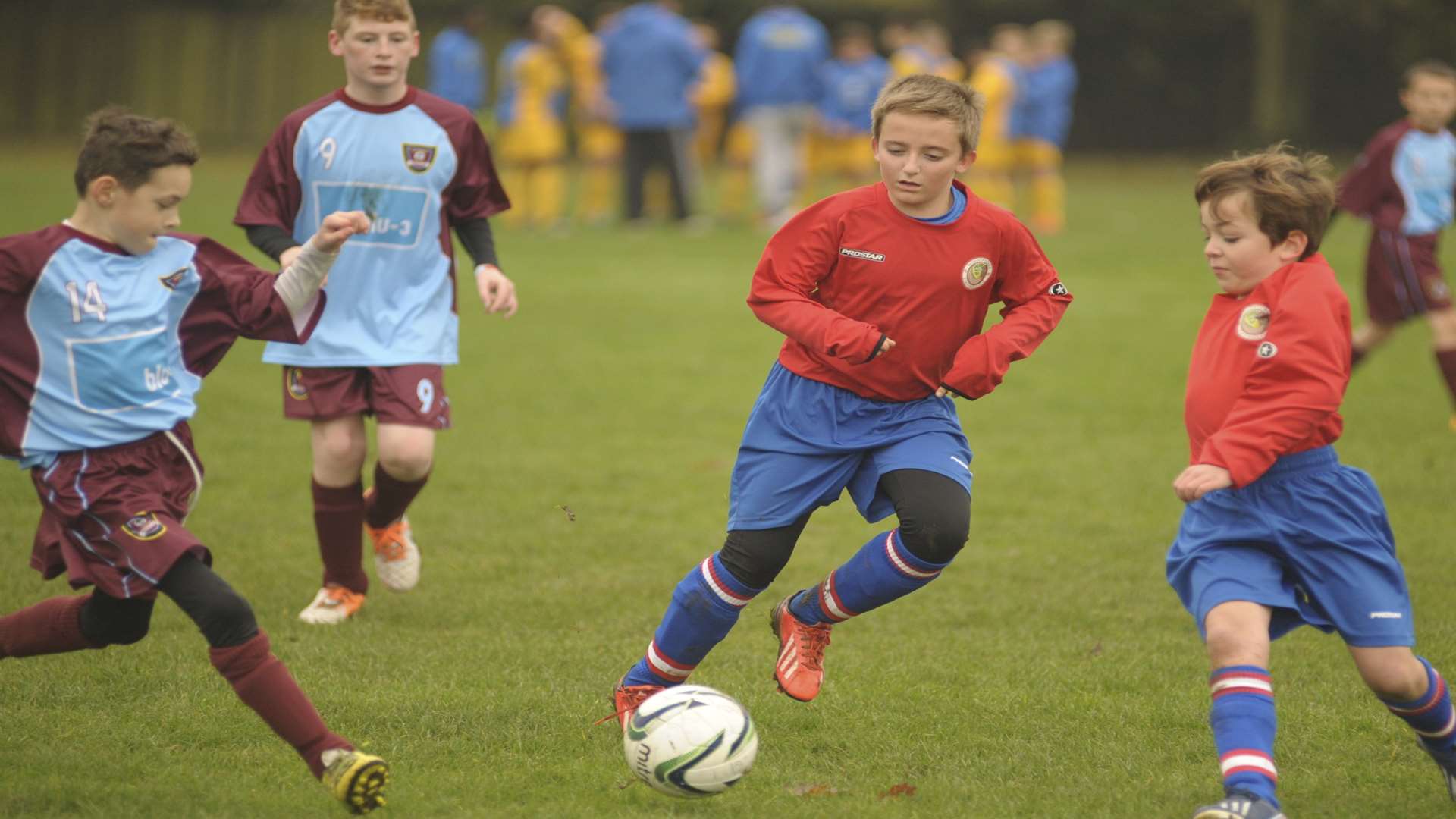 Wigmore Youth Whippets challenge Woodpecker HI in Under-11 Division 3 Picture: Steve Crispe