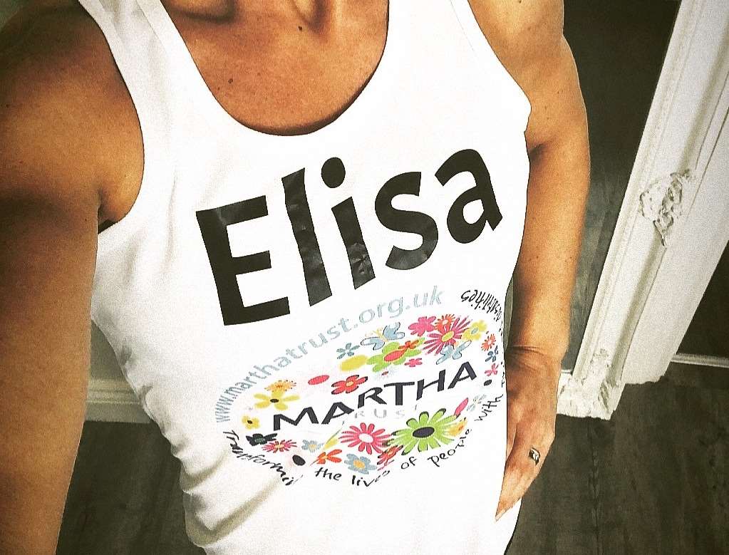 Elisa Ellis in her London Marathon vest which she recieved last week. (1272823)