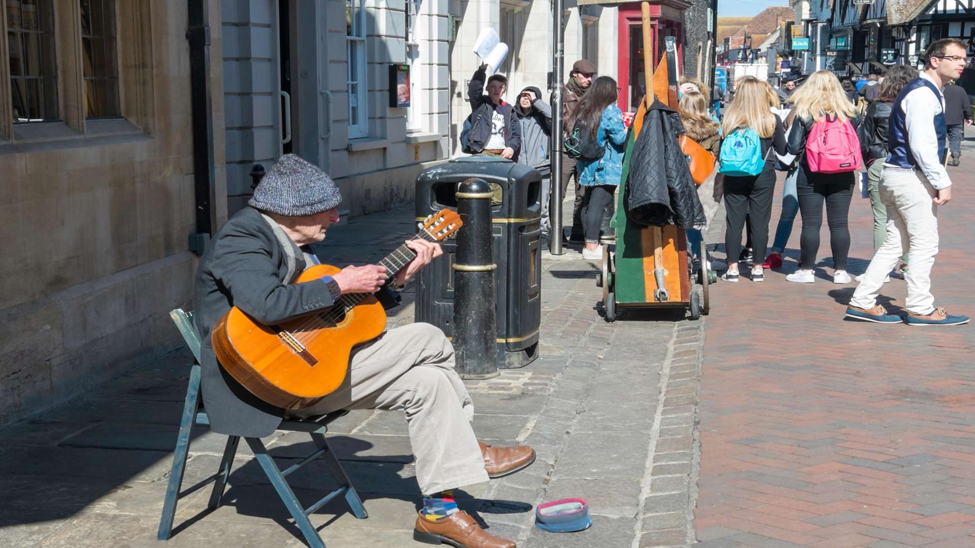 Jean-Philippe madjar busking outside the Abode Hotel in Canterbury.
