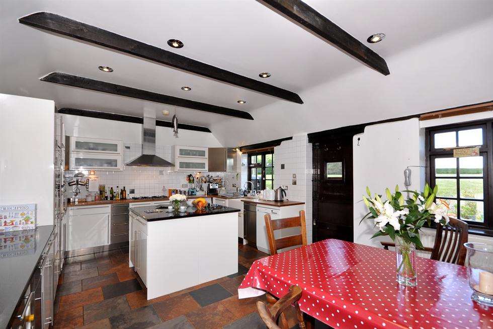 The kitchen/dining area of the Oast Cottage, Shelvingford, near Canterbury