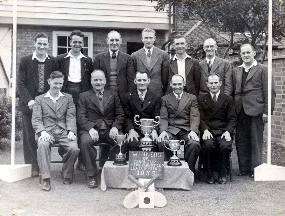 The Brewer's Delight bat & trap team in 1950 - the first team to win the treble the Division One, Charles Skam cup and the Henry Court Charity Cup
