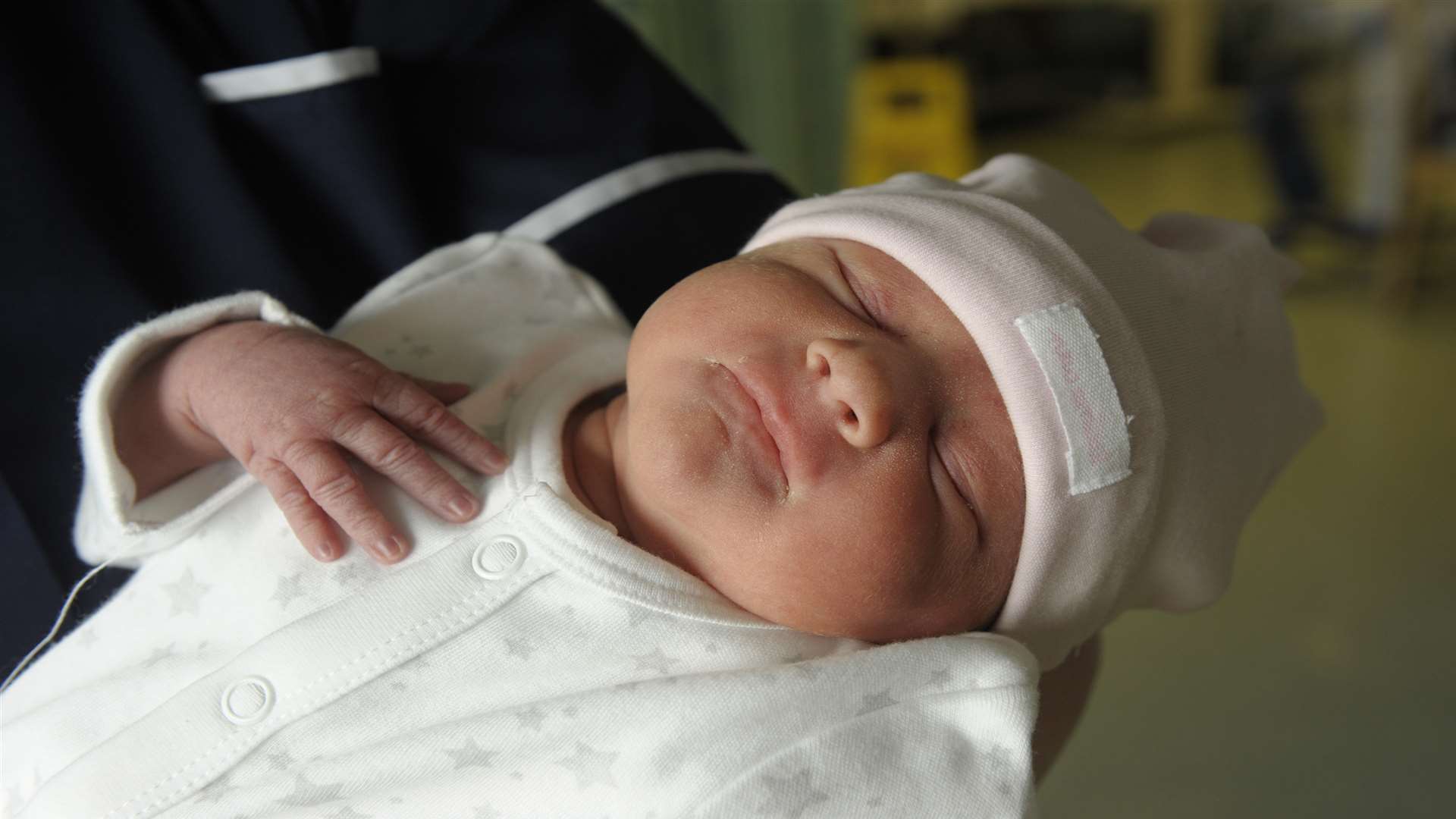Olivia was born at 3.16am to Shanice and Steve Walcott.