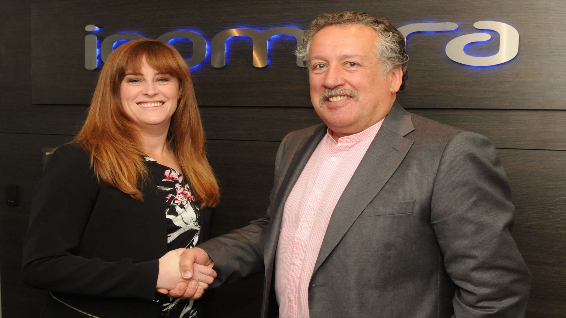MP Kelly Tollhurst opens the new Icomera headquarters with UK managing director Dave Palmer