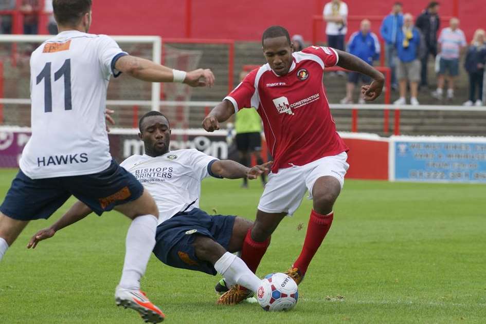 Ebbsfleet v Havant on the opening day of the season (Pic: Andy Payton)