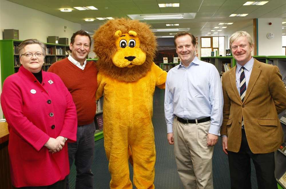 Cath Anley head of Kent Libraries, Cabinate Minister Ed Vaizey, Leo the Library Lion, Local MP Charlie Elphicke and Andrew Wickham from KCC celebrating National Library Day.