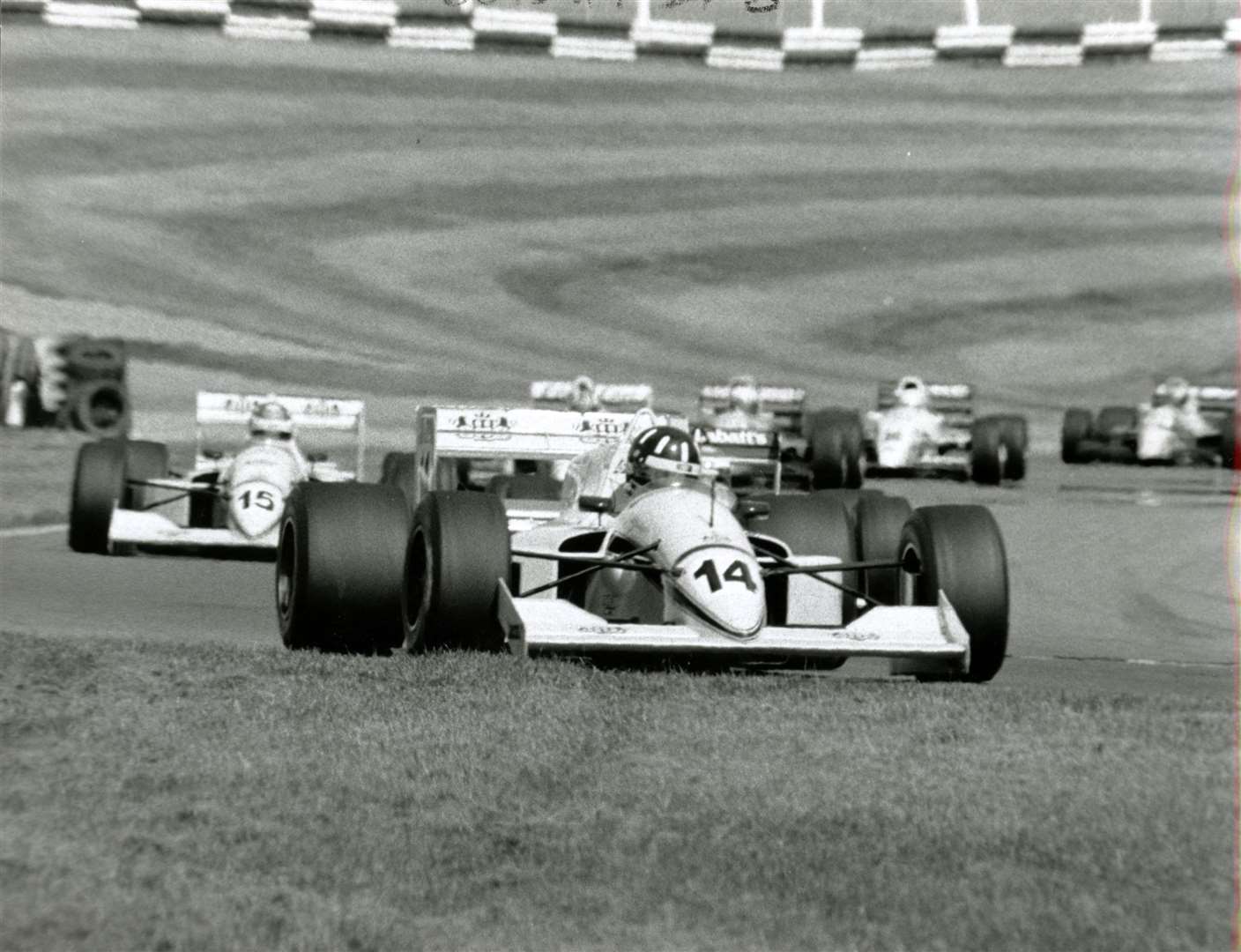 Damon enters Surtees at Brands Hatch in a Formula 3000 thrash