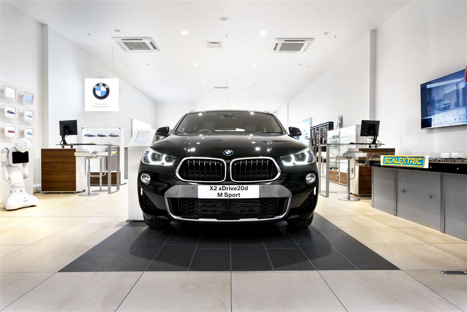 BMW Urban store at Bluewater (1701988)