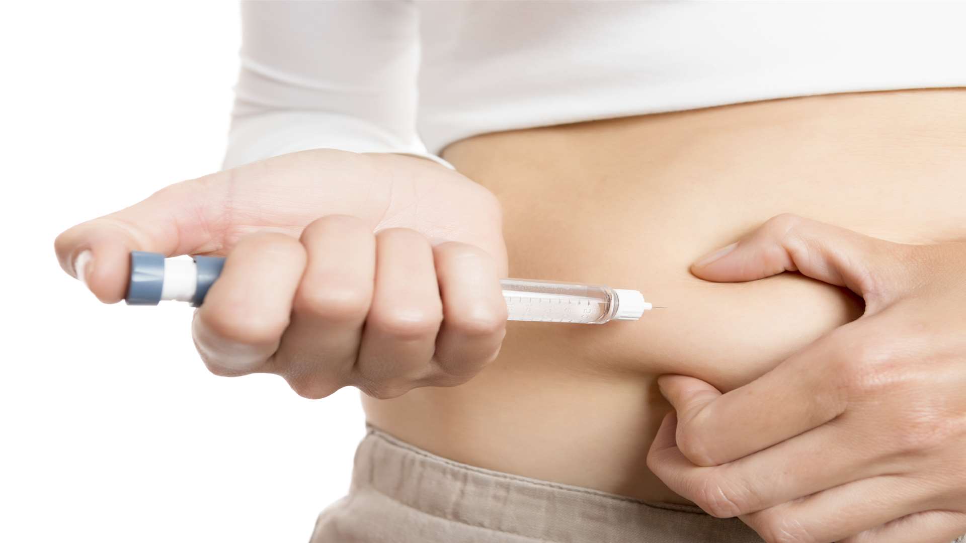 A woman with diabetes injects insulin. Picture: iStock