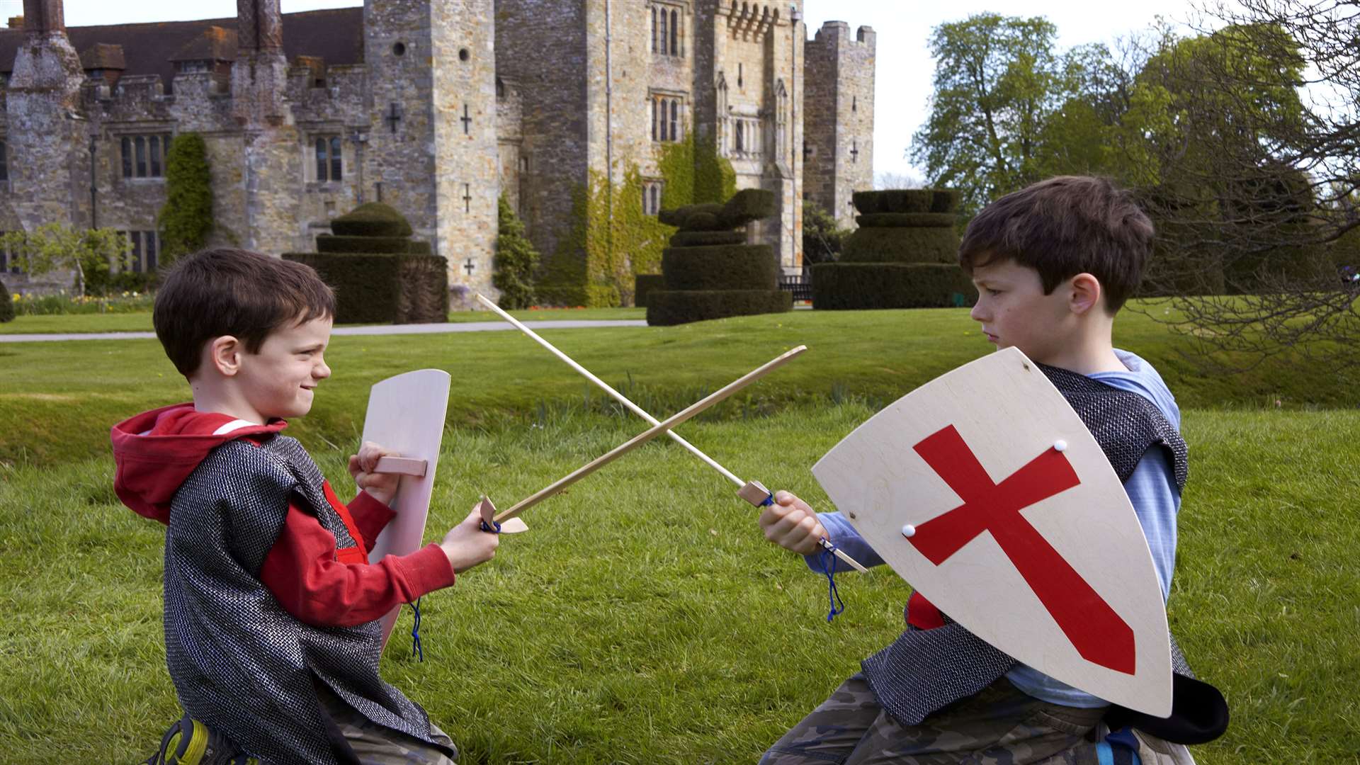 Knights in training learn how to prepare and protect armour and discover the best way to arm and disarm their master before battle at Hever Castle