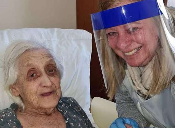 Beverley Sawyer with her 92-year-old mum Rita Bronger