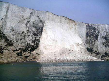 A chalk fall on the White Cliffs, between St Margaret's and Dover