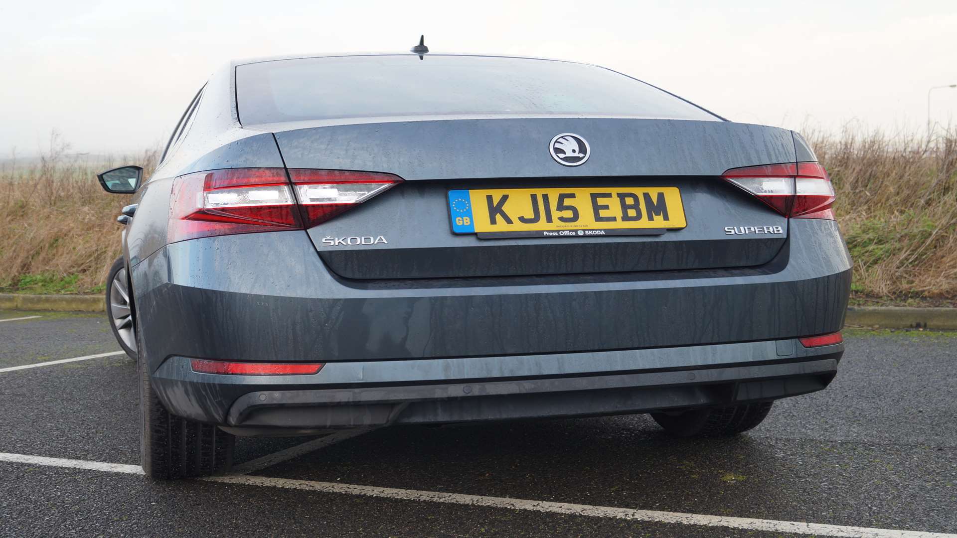 The twin-door boot lid, which compromised the styling, has been replaced with a traditional set-up