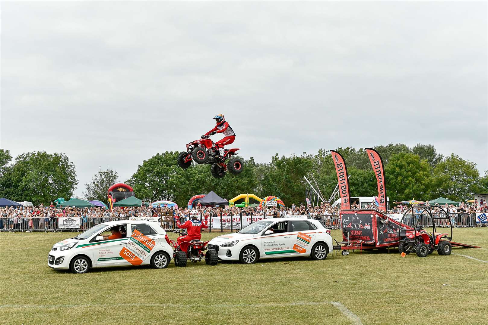 Paul Hannam Quad Stunt Bike Show performing at the Sheppey Summer Spectacular. Picture: Tony Jones (13768422)