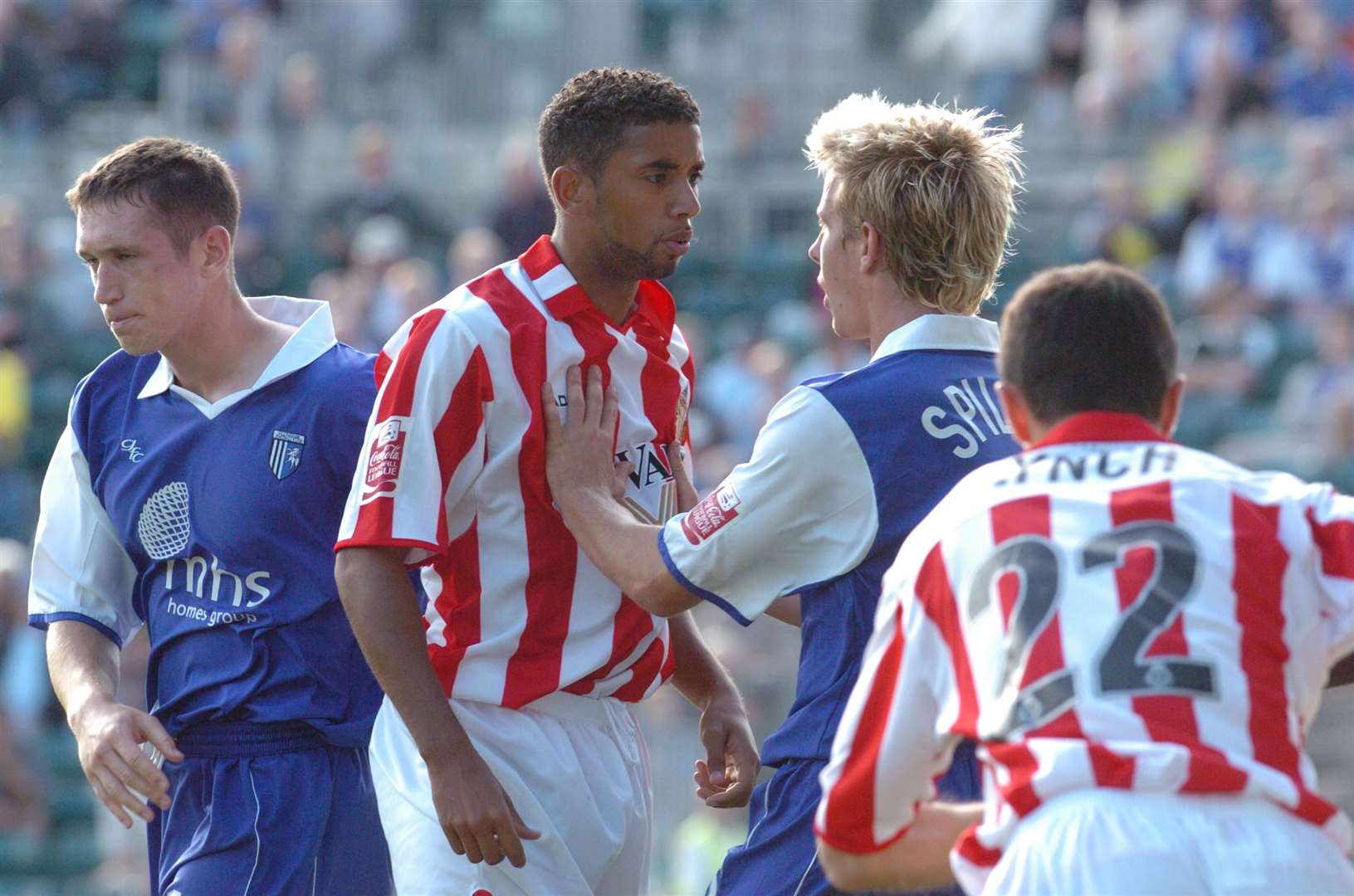 Danny Spiller in action for the Gills when Sunderland last visited Priestfield Picture: Grant Falvey