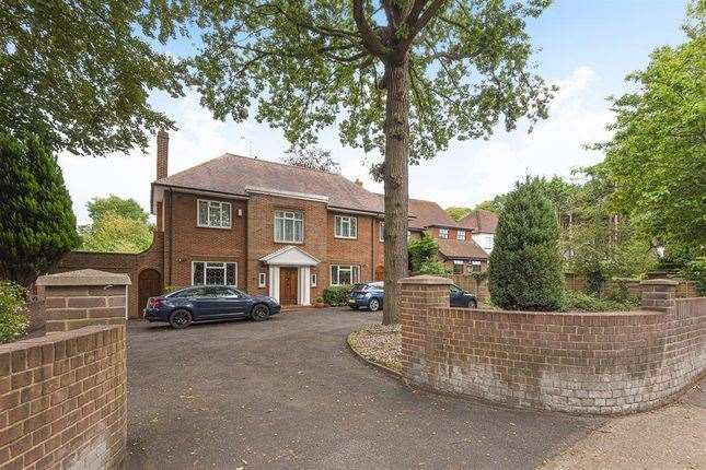 Four-bed detached house in Maidstone Road, Chatham. Picture: Zoopla / Hunters