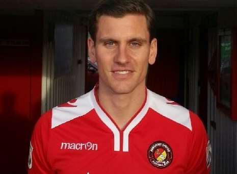 Ebbsfleet United defender Tom Bonner