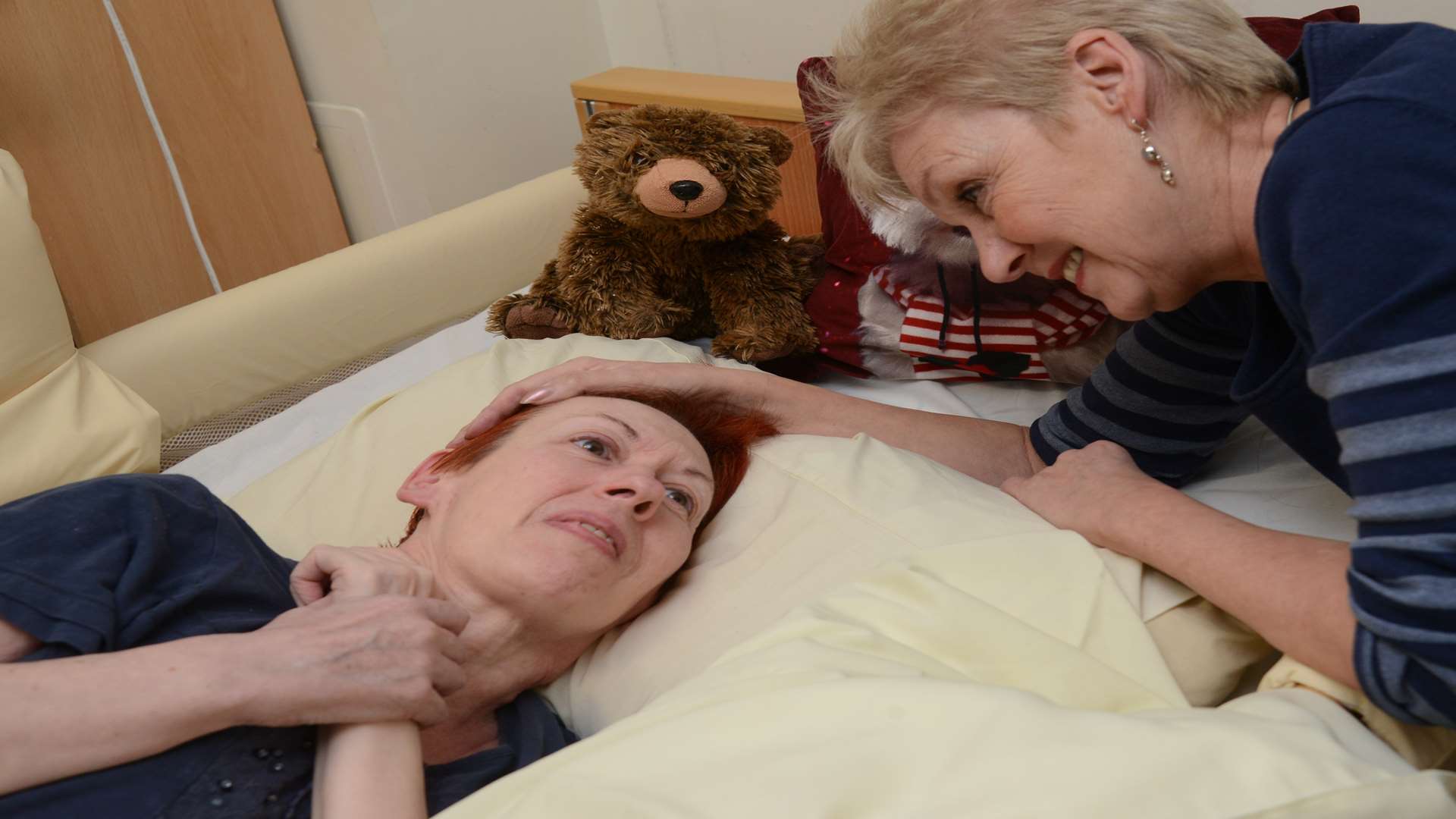Paula Spencer, with her sister Elizabeth, who is having palliative care at Kingsfield Care Home