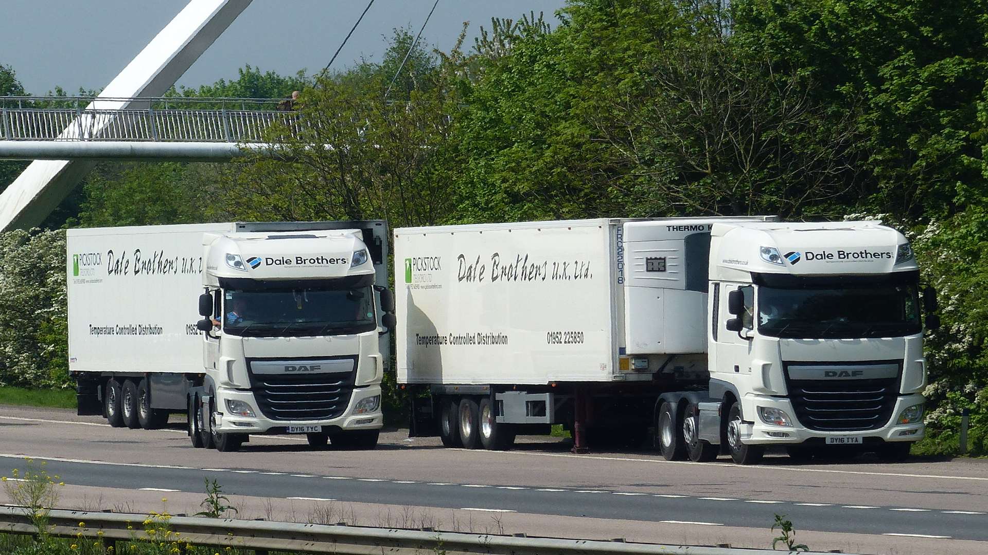 The lorries SWAPPED trailers on the slip road. Picture: Andy Clark