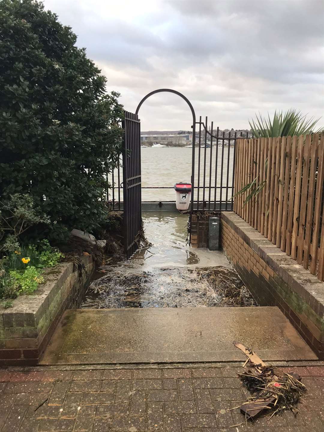 Flooding at the Esplanade in Rochester. Image: the Caithness family