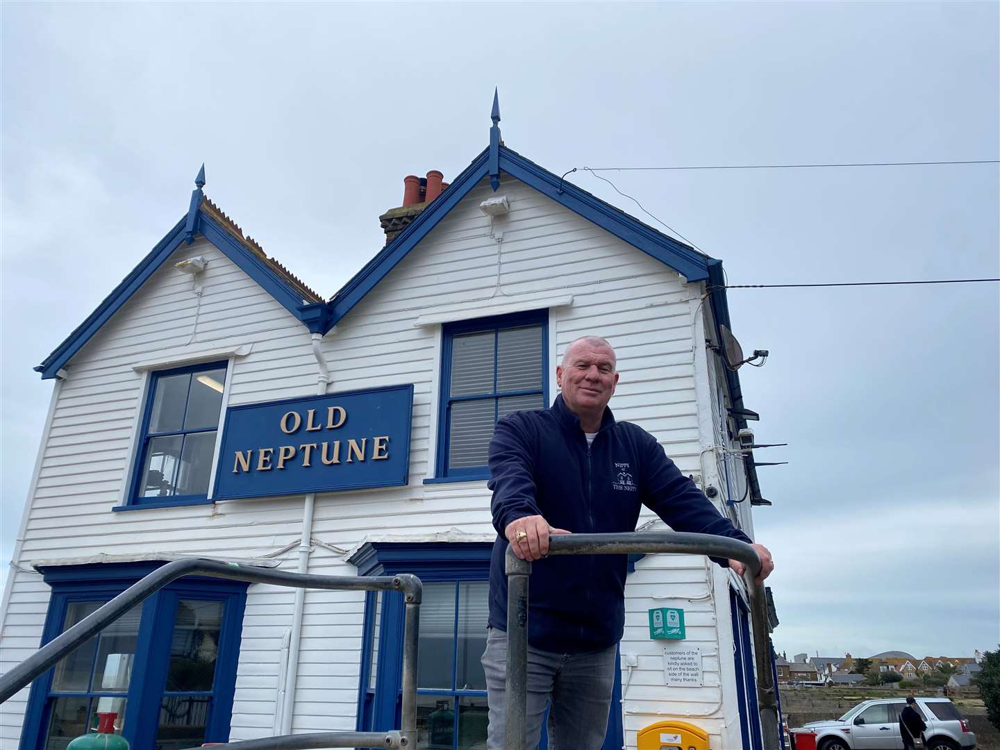 Darren Wilton at the Old Neptune on Whitstable seafront