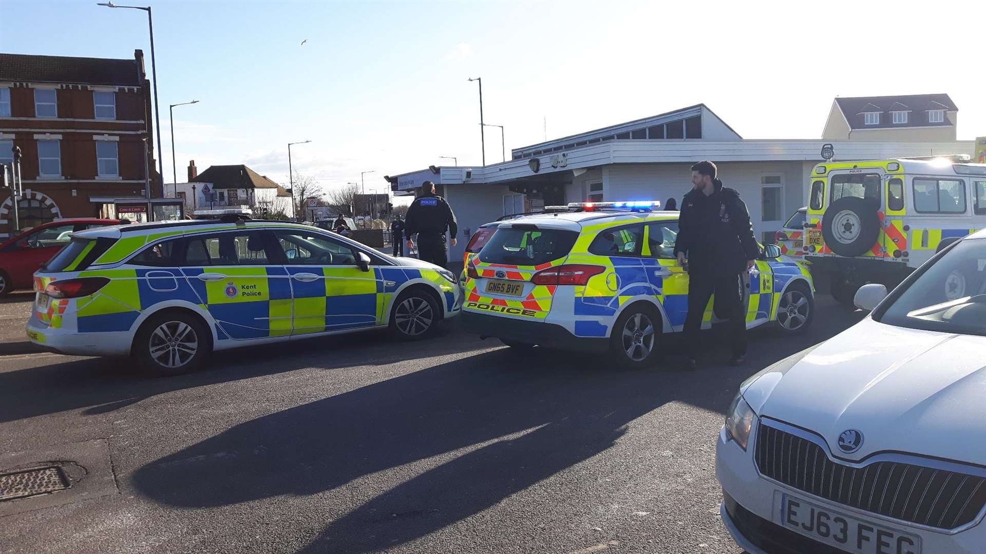 Police cars outside Sheerness train station this morning (6809168)