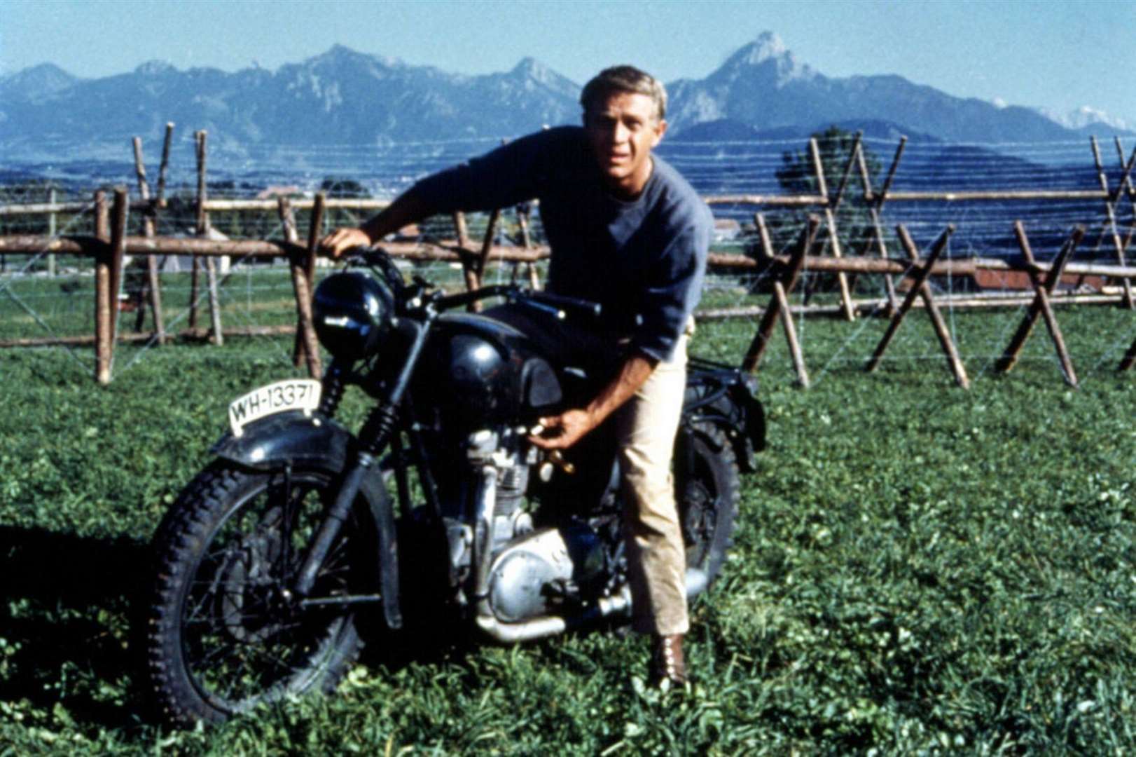 Steve McQueen in The Great Escape (928854)