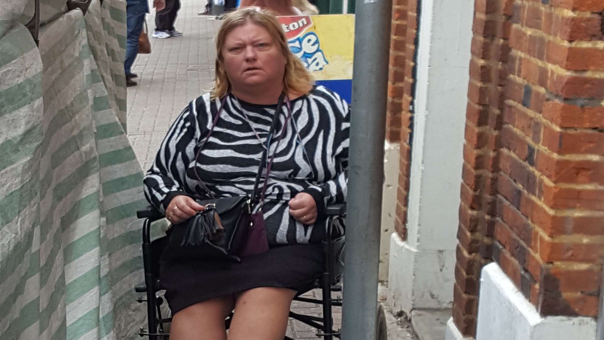 Debbie Stiff complained after encountering a Dartford market stall blocking a pavement in consecutive weeks