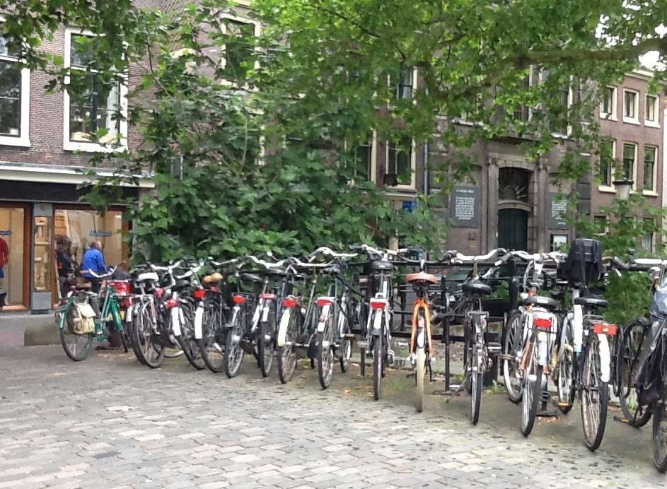 Utrecht - a city for bikers