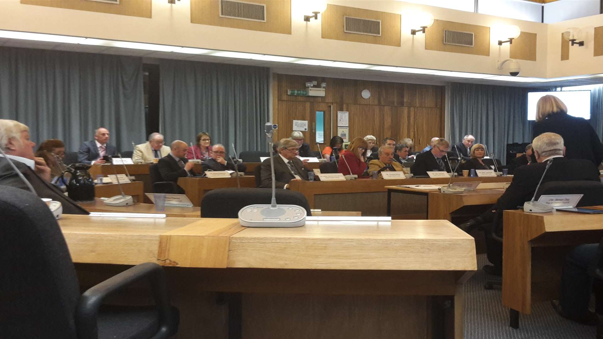 Memebrs of Thanet District Council discussing the merger plan tonight